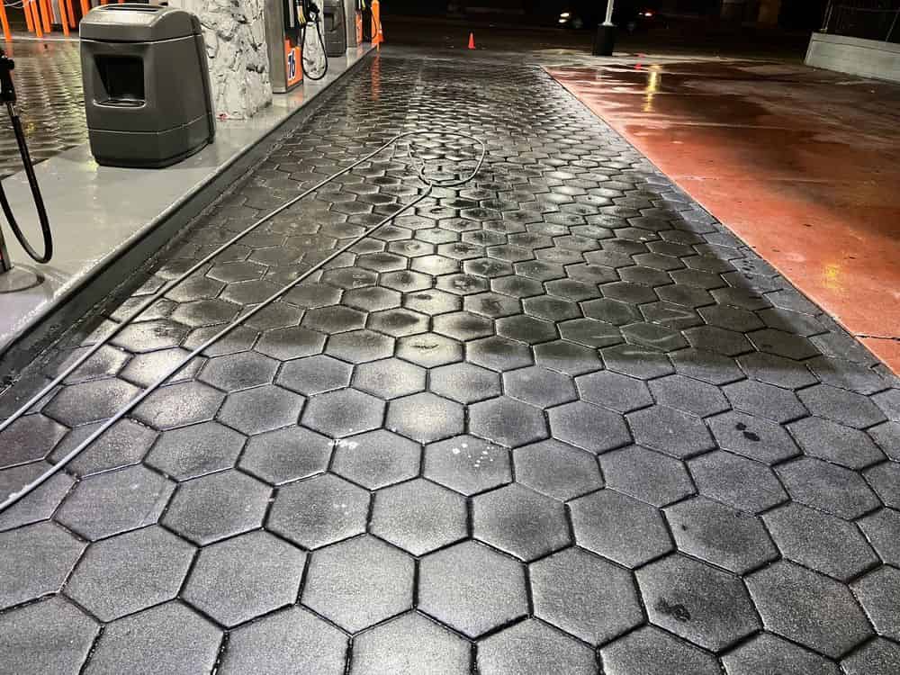 Paver Sealing Services image