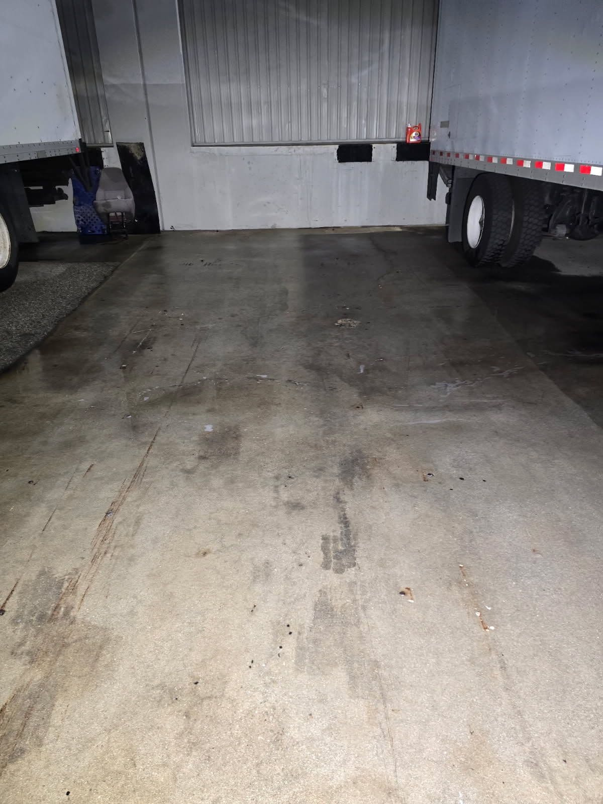 24-Hour Emergency Oil Spill Clean-Up Service