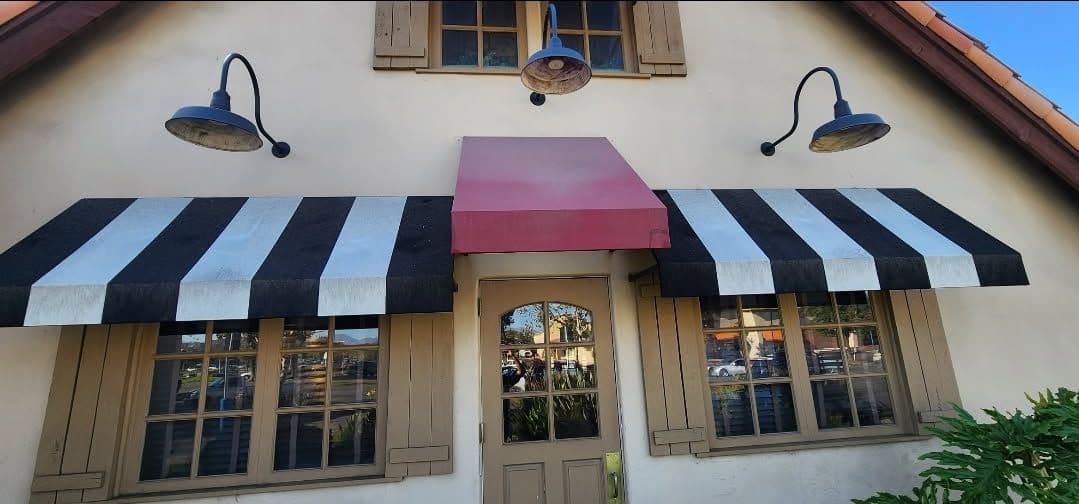 Gallery photos for Restaurant Awning Makeover Bolsters Curb Appeal: Image #1
